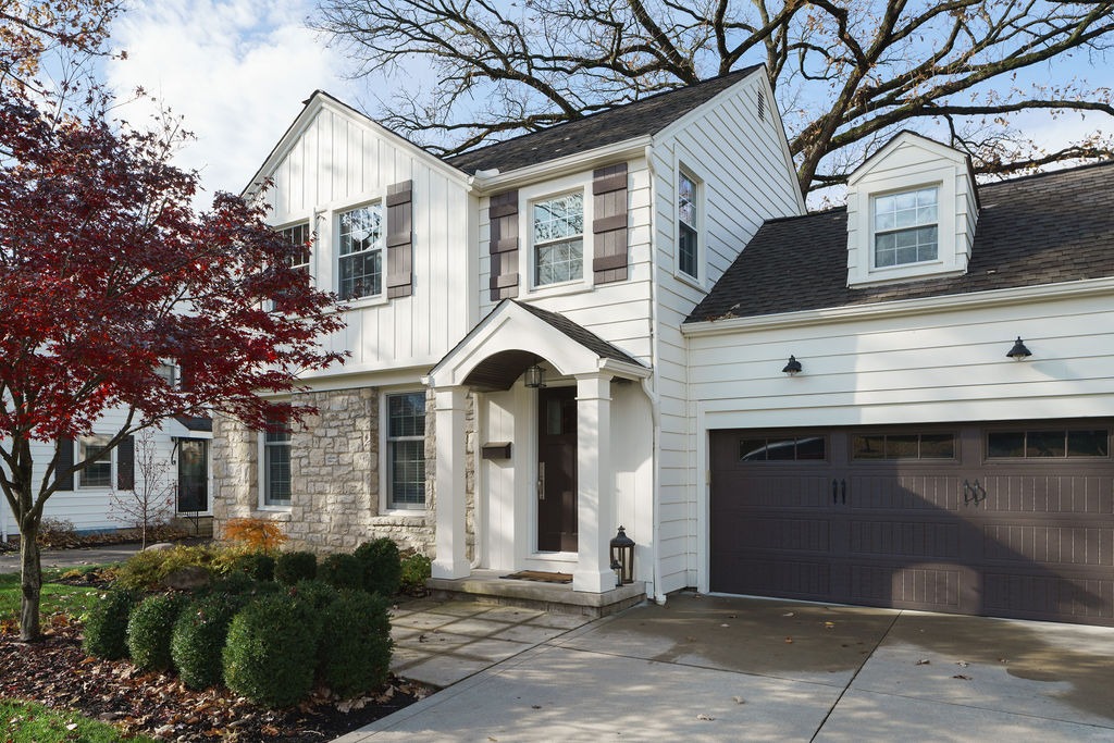 Suburban Colonial Home Updates It’s Curb Appeal | Upper Arlington, OH