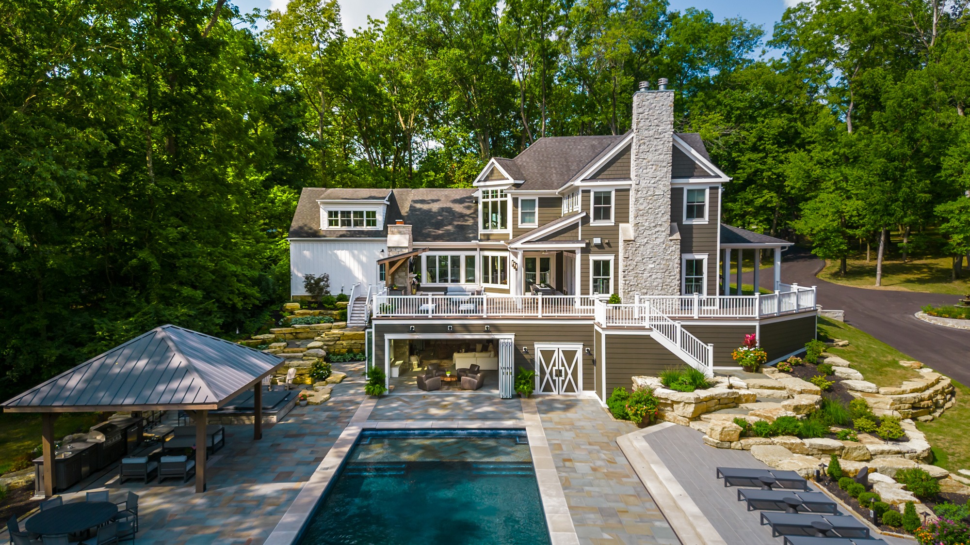 Riverfront Retreat: How One Columbus Home Became a Year-Round Oasis